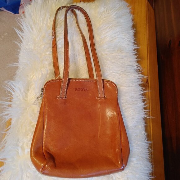 Roots Caramel Leather Shoulder Bag - Picture 1 of 16